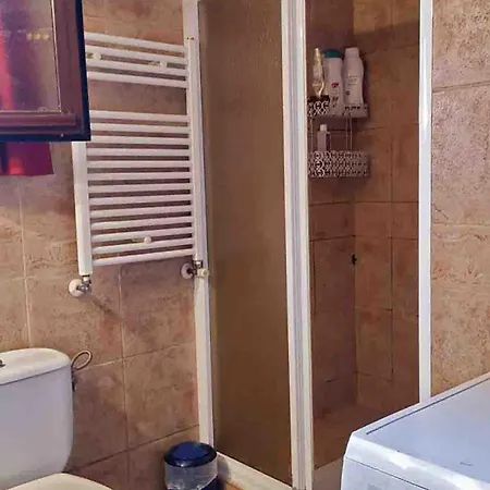 La Casa De La Vieja Holiday home *