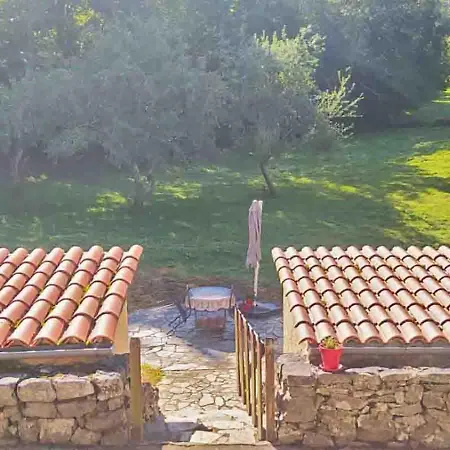 La Casa De La Vieja Nava