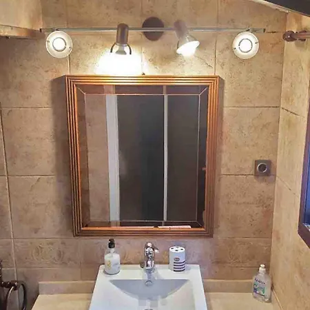 La Casa De La Vieja Nava