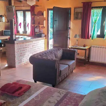 La Casa De La Vieja